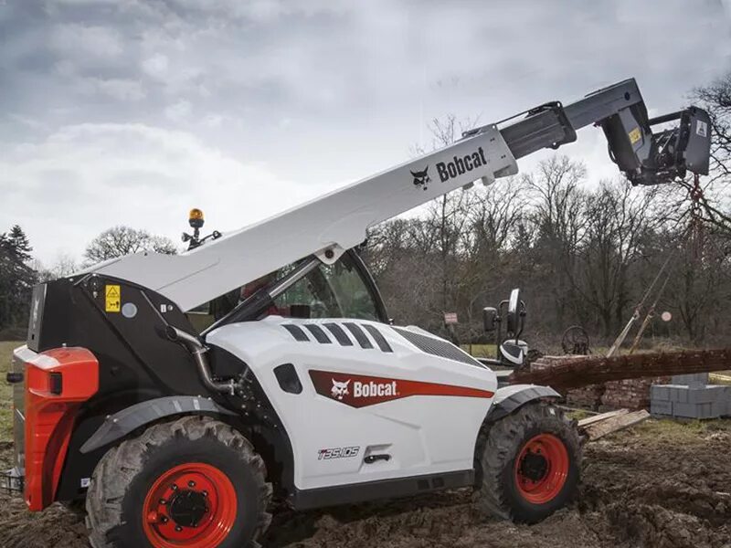 Bobcat телескопический. Телескопический погрузчик Бобкэт. Bobcat t35.105. Телескопический погрузчик Bobcat t35.105l. Бобкэт т3571.