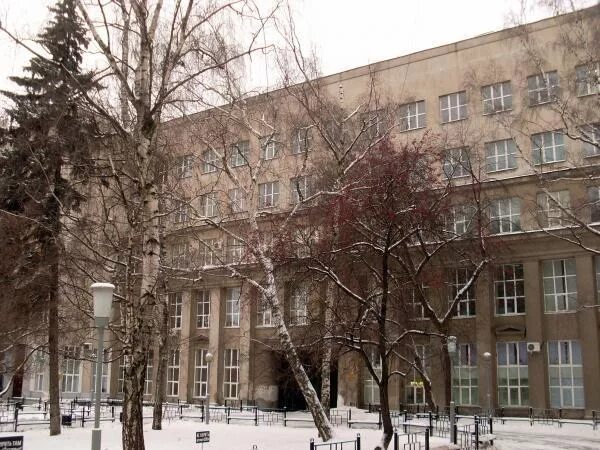 Рут миит 4 корпус. 4 корпус миит внутри.