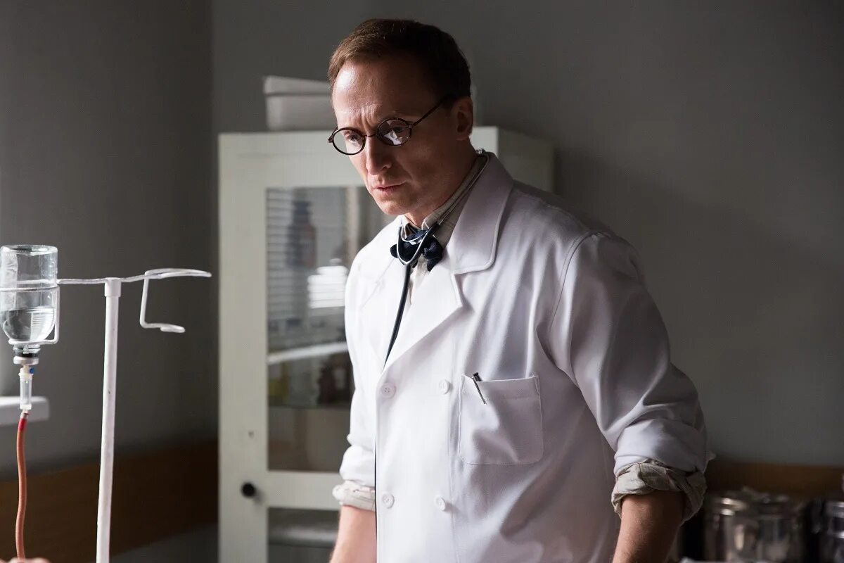 Доктор преображенский сериал. Доктор преображенский сериал 2018 2020. Денис шведов доктор преображенский. Доктор преображенский (сериал 2018). Доктор преображенский сериал с 2018 г.