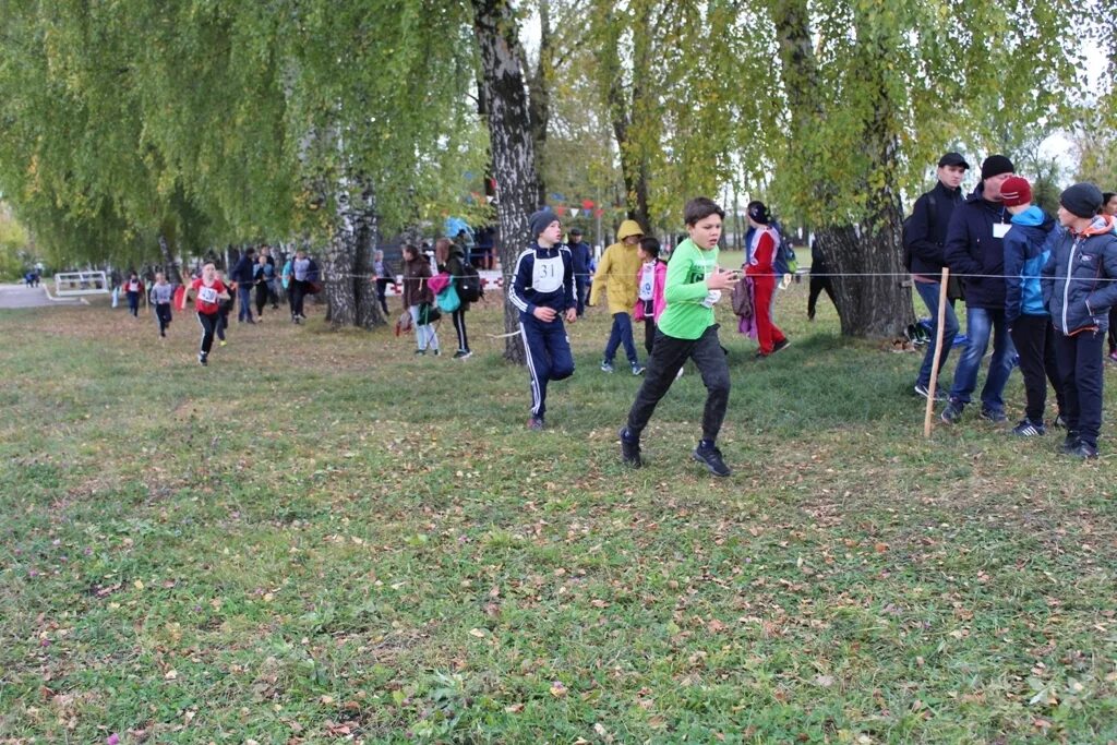 Урмары погода сегодня. Урмарский стадион. Стадион в п.Урмары Чувашии. Чубаево Урмарский район. Шибулаты Урмарский район.