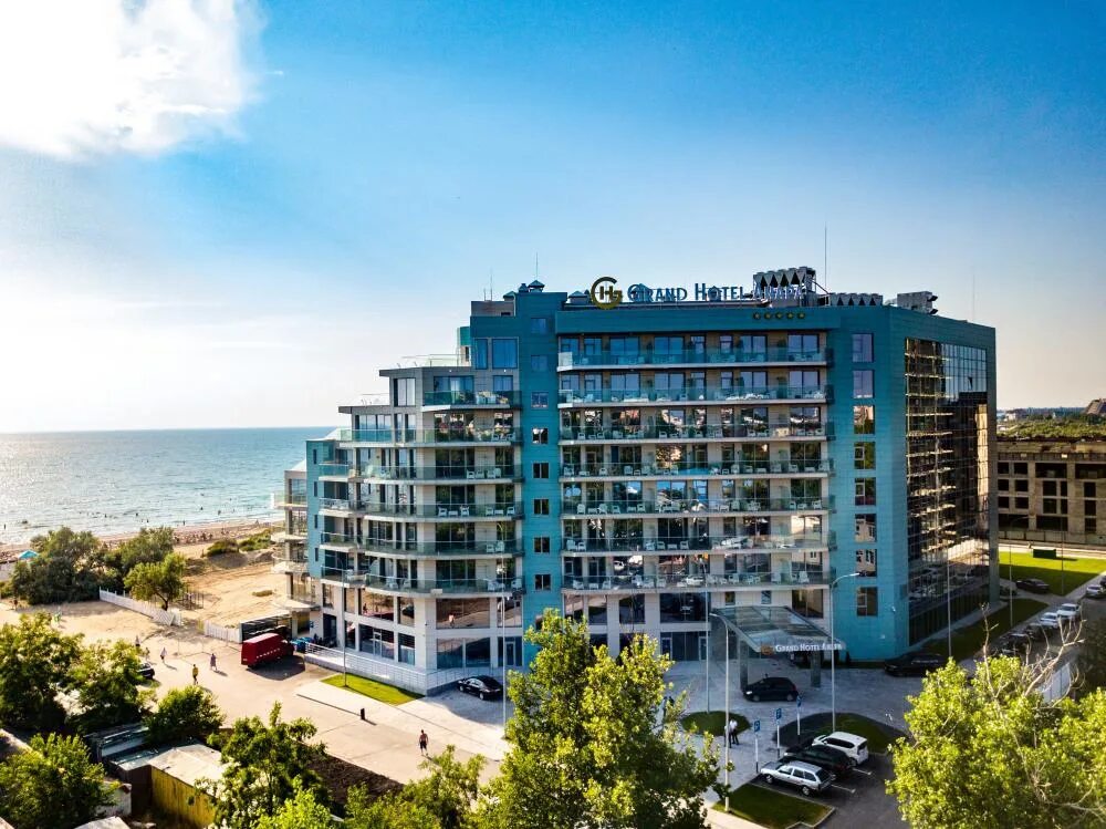Самый лучший отель в анапе. Гранд отель анапа 5. анапа grand hotel anapa. grand hotel anapa 5 анапа. гранд отель анапа пляж.
