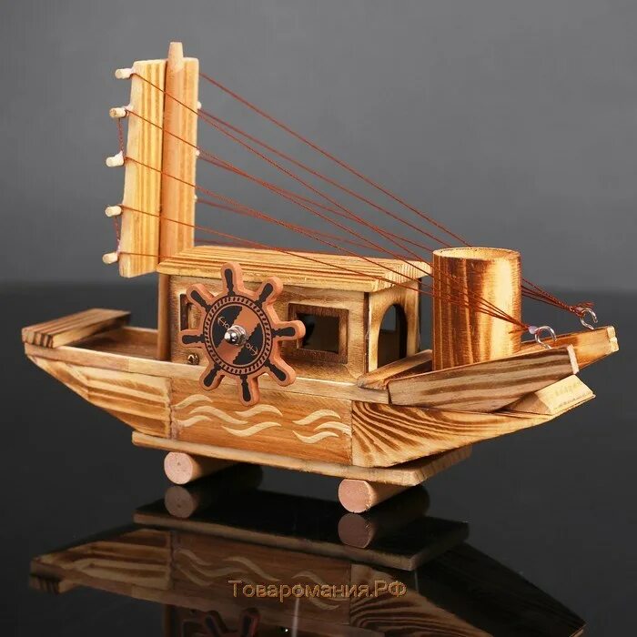 Деревянный корабль купить. Деревянный кораблик. Корабль из дерева. Игрушка корабль деревянный. Деревянный парусник.