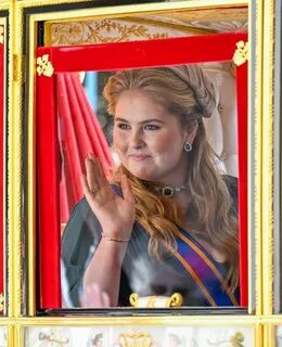 6. Putri Catharina Amalia lahir pada 7 Desember 2003