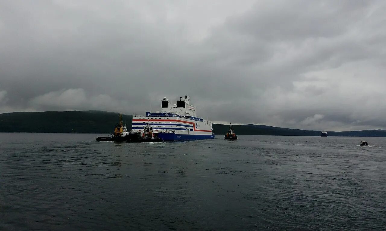 В чем уникальность аэс певек. Плавучая АЭС. ПАТЭС. Karpowership плавучая электростанция. Атомная электростанция на судне.