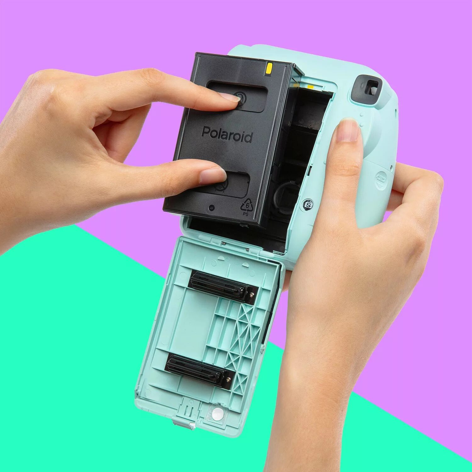 Как вставить картридж в инстакс. Polaroid 300 картридж. картриджи для мини полароидов. картриджи для полароида instax. картридж для полароида инстакс мини.