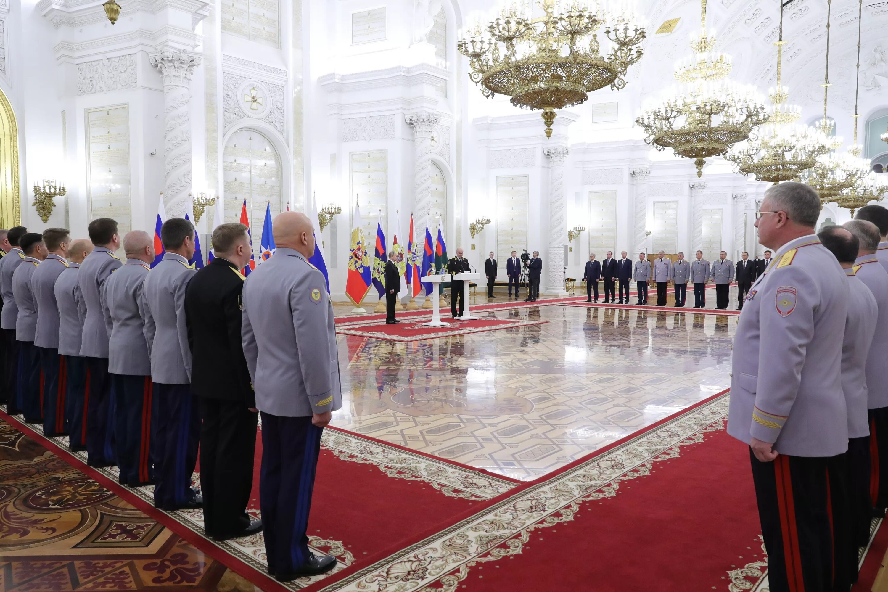 Награждение офицеров в Кремле. Церемония представления высших офицеров. Награждение в Кремле генералов.