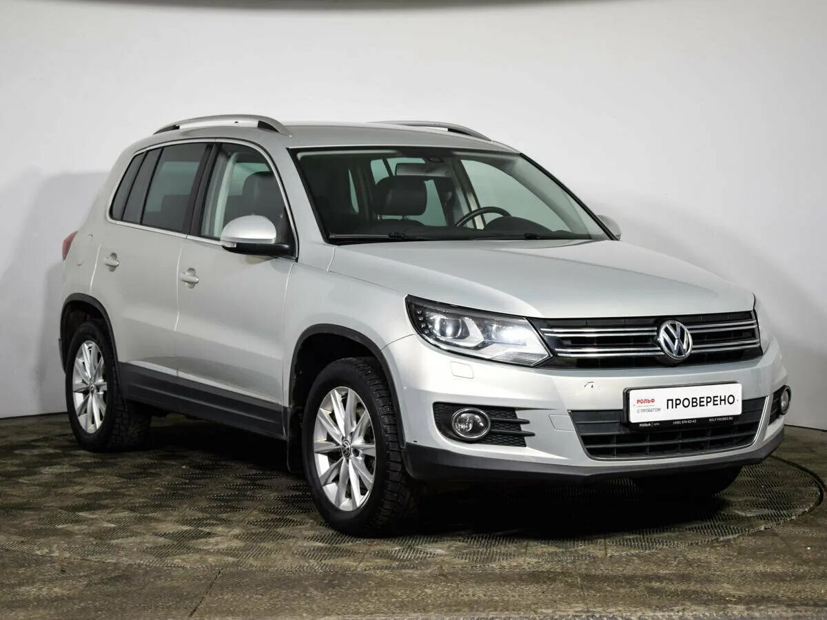 Фольксваген тигуан купить в москве с пробегом. VW Tiguan 2013. Фольксваген Tiguan 2013. Volkswagen Тигуан 2013. Фольксваген Тигуан 2013 года.