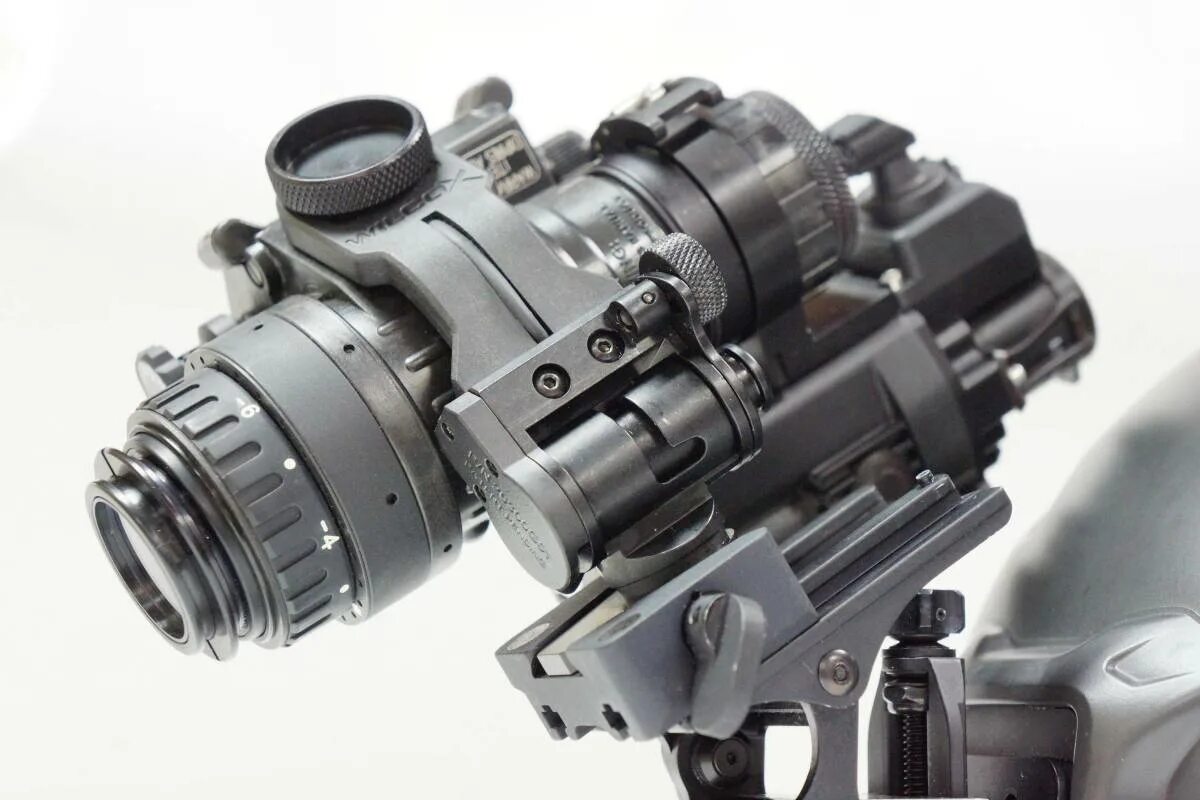 Cm pvs. Pvs 14. оригинал pvs 14. pvs-14 peq15. pvs 14 mini.