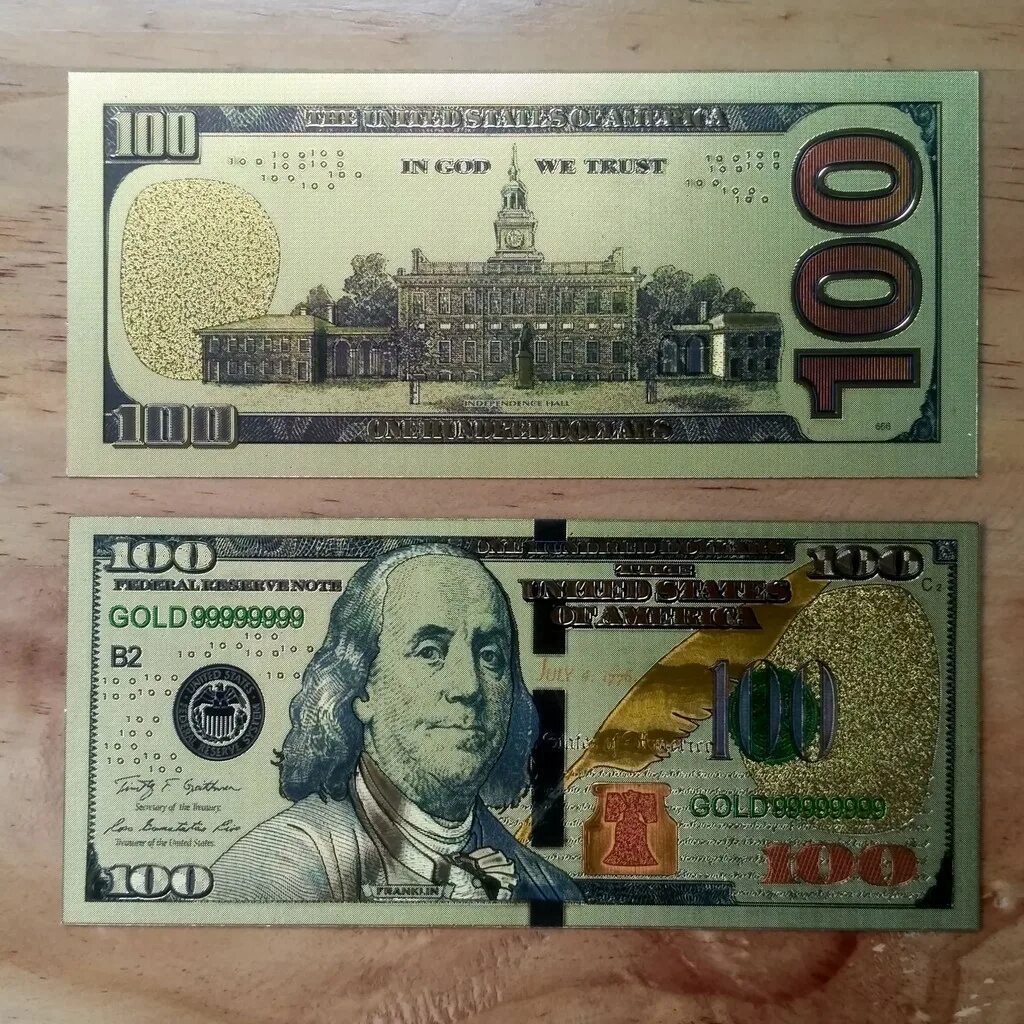 Сто долларов это сколько. 100 Долларов США. 100 Долларов фото. Золотые 100 долларов. 100 Долларов США 1961 Г.