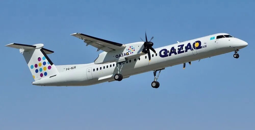 Авиакомпания qazaq. Qazaq air dhc8 dash 8-400. havilland dash 8-400 qazaq air. авиакомпании казахстана. самолеты казак эйр фото.