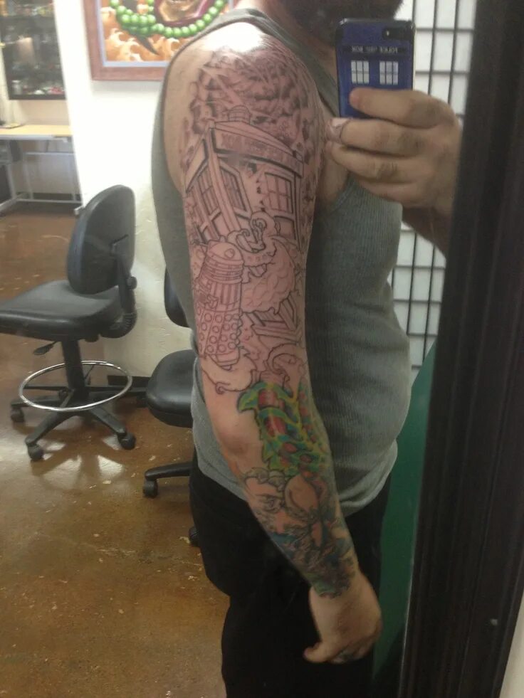 Татуировки доктор кто. Тату доктор кто. Tattoo who. Татуировки доктор кто донна. Тату тардис.