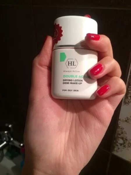 Double action drying lotion. Double action drying lotion