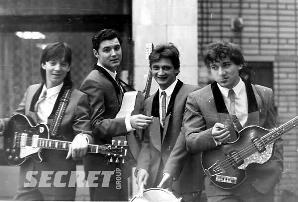 Секреты молодости здоровья и красоты. Секрет квартет николай фоменко. Фоменко группа секрет. Секрет квартет николай фоменко. Николай фоменко группа секрет.