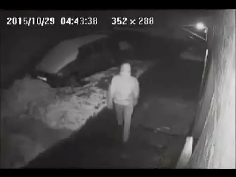 Видео с украденной камеры. Фото с камер наблюдения. Запись с камеры видеонаблюдения. Смешные кражи снятые на камеру. Видео с украденной камеры.