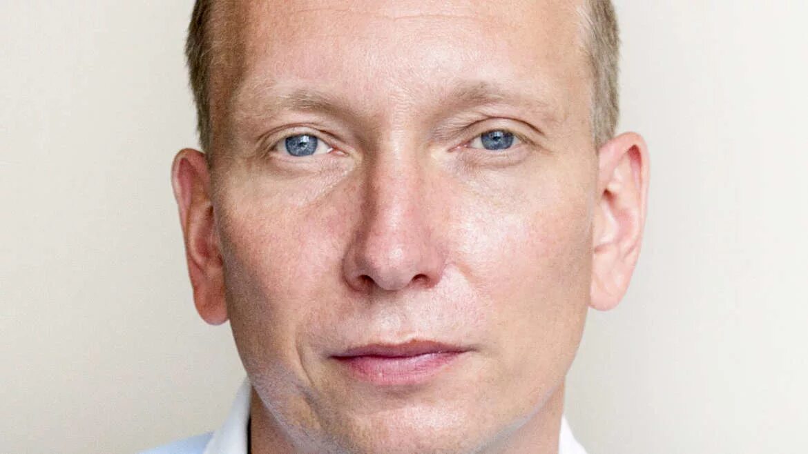 муратов нияз фанусович блефаропластика. николаев владимир игоревич. махлин александр эдуардович пластический хирург. новожилов алексей владиславович. лучшие пластические хирурги самары.