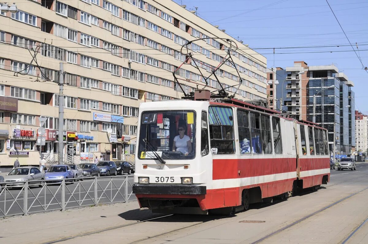 Трамвай ЛВС-86 СПБ. Трамвай ЛВС 2005. ЛВС 2005 трамвай 1106. Трамвай ЛВС 93 Волгоград.