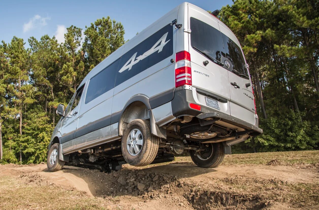 Mercedes-Benz Sprinter 4x4. Mercedes Benz Sprinter 4x4 Offroad. Спринтер 4х4. Мерседес Спринтер 4х4. Блокировка спринтер