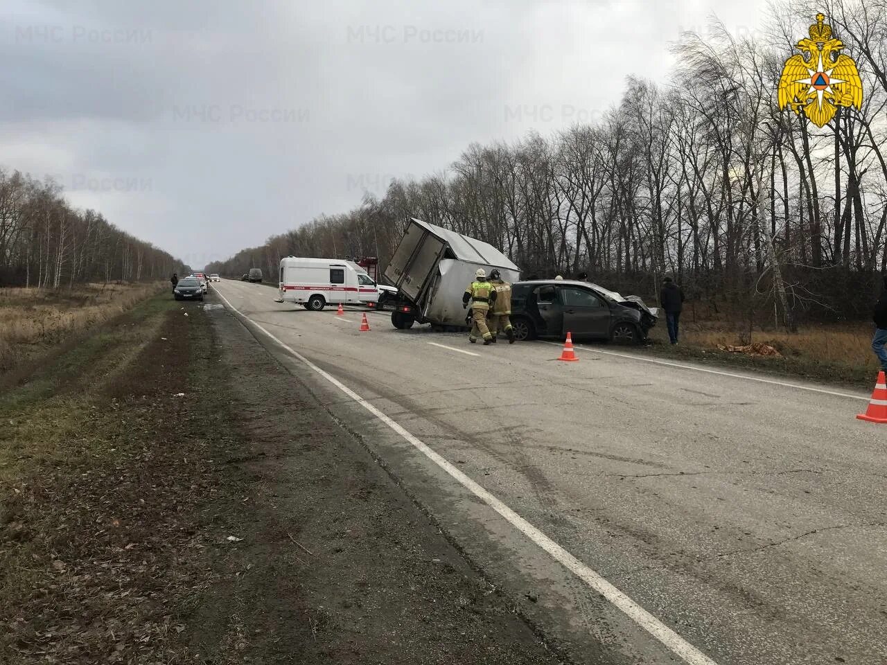 22 ноября 2019. ДТП В Старомайнском районе Ульяновской области вчера. ДТП В Старомайнском районе Ульяновской области. Авария Ульяновская область Старомайнский район. Автомобиль на трассе.