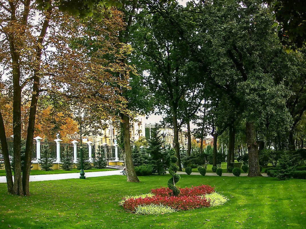 парк горького харьков. центральный парк харькова. парк горького харьков сейчас. парок харьков. парок харьков.