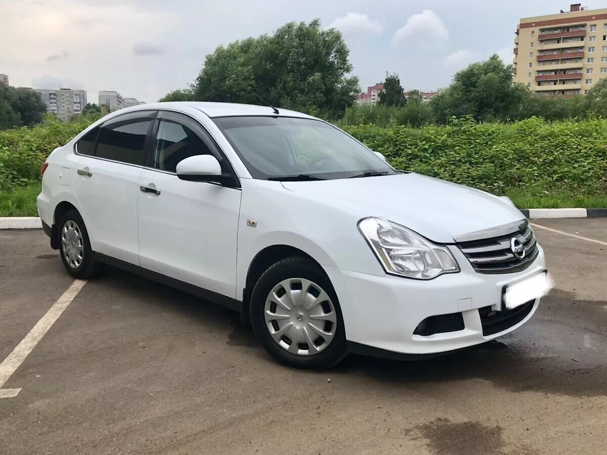 Nissan almera белая. Ниссан альмера 2014 белая. ниссан альмера g15 белая. nissan almera g15 белая. ниссан альмера белый 2015.