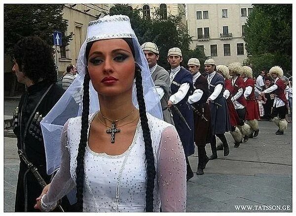 Юр лицо грузия. Грузия мегрелы. грузины ферейданцы. грузины сваны мегрелы. народность грузии мегрелы.