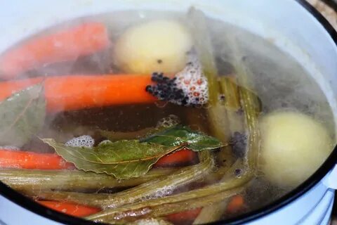 Сколько варить бульон из говядины