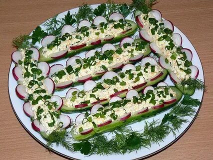 Фаршированные огурцы