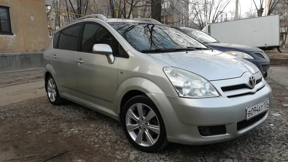 Тойота королла версо 1. Тойота королла версо 2003. Тойота королла версо 2008. Toyota corolla verso 2005. Тойота версо 2003.
