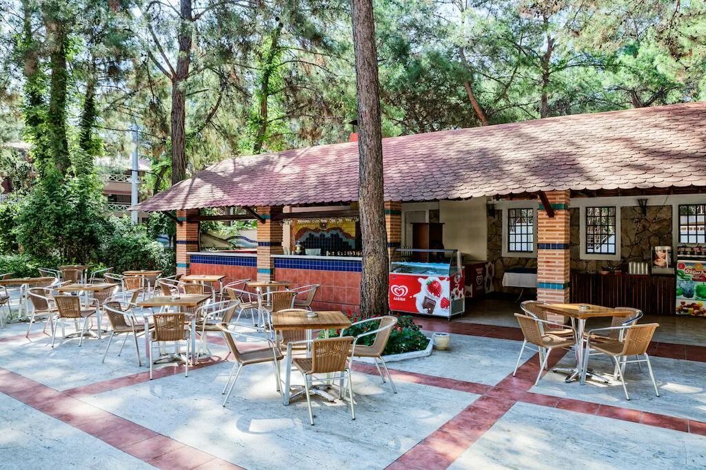 Festival nature hotel ex club