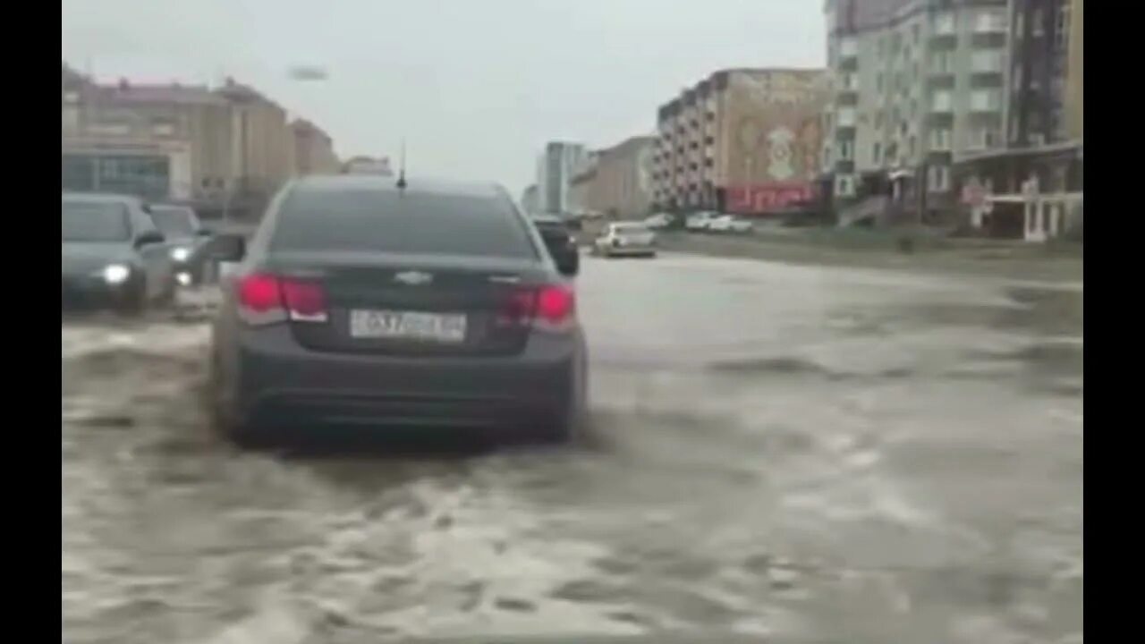 Потоп в Казахстане Актюбинск. Наводнение в Актюбинске фото. Актобе наводнение 2023.