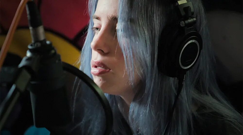 Billie eilish: the world's a little blurry. Билли world little blurred. Мир билли. Билли айлиш слегка размытый. Билли айлиш the world's a little blurry.