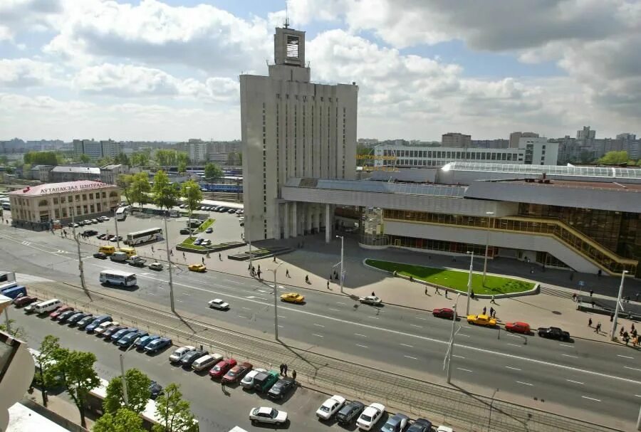 Телефон автовокзала минск центральный. Минский Центральный вокзал. Центральный автовокзал (Минск). Минск Привокзальная площадь. Московский вокзал Минск.