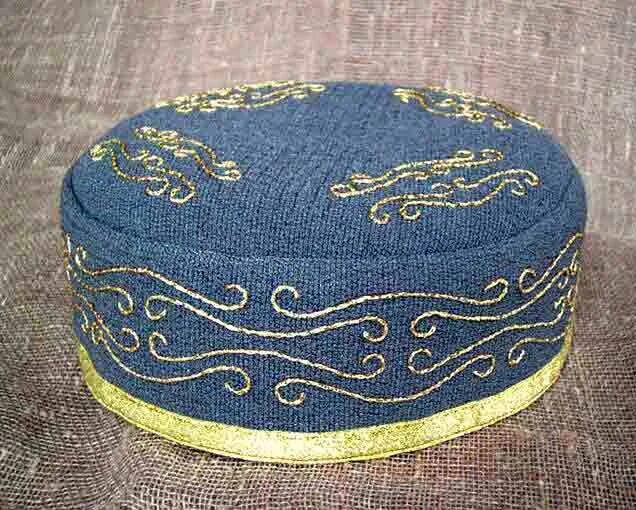 узбекские тюбетейки мужские и женские. как правильно тюбетейка. лекало тюбетейки. тюбетейка 2022. чауш тюбетейка.