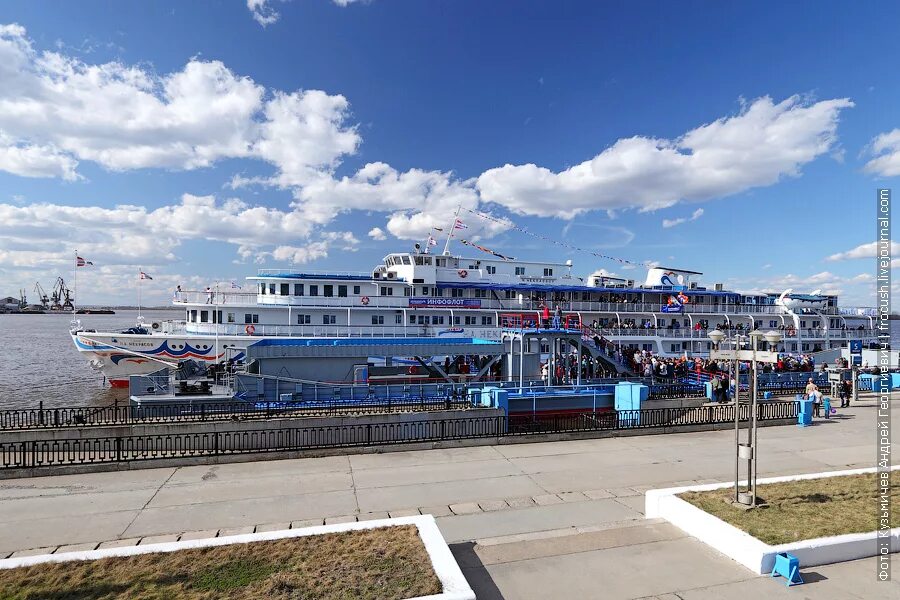 пристань осипенко самара. дебаркадер набережные челны. где находится пристань. где находится пристань. дебаркадер старая пристань кострома.