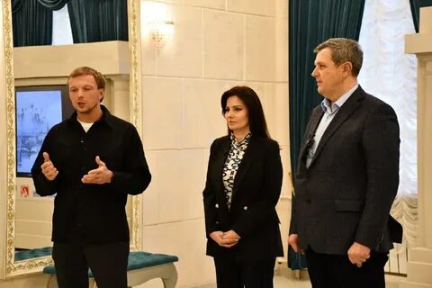 Мир зам