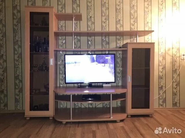 Авито в йошкар ола доска бесплатных. Барахолка йошкар-ола мебель. Стенка даром. Диван-кровать йошкар-ола ульяновская. Диван малютка йошкар-ола.