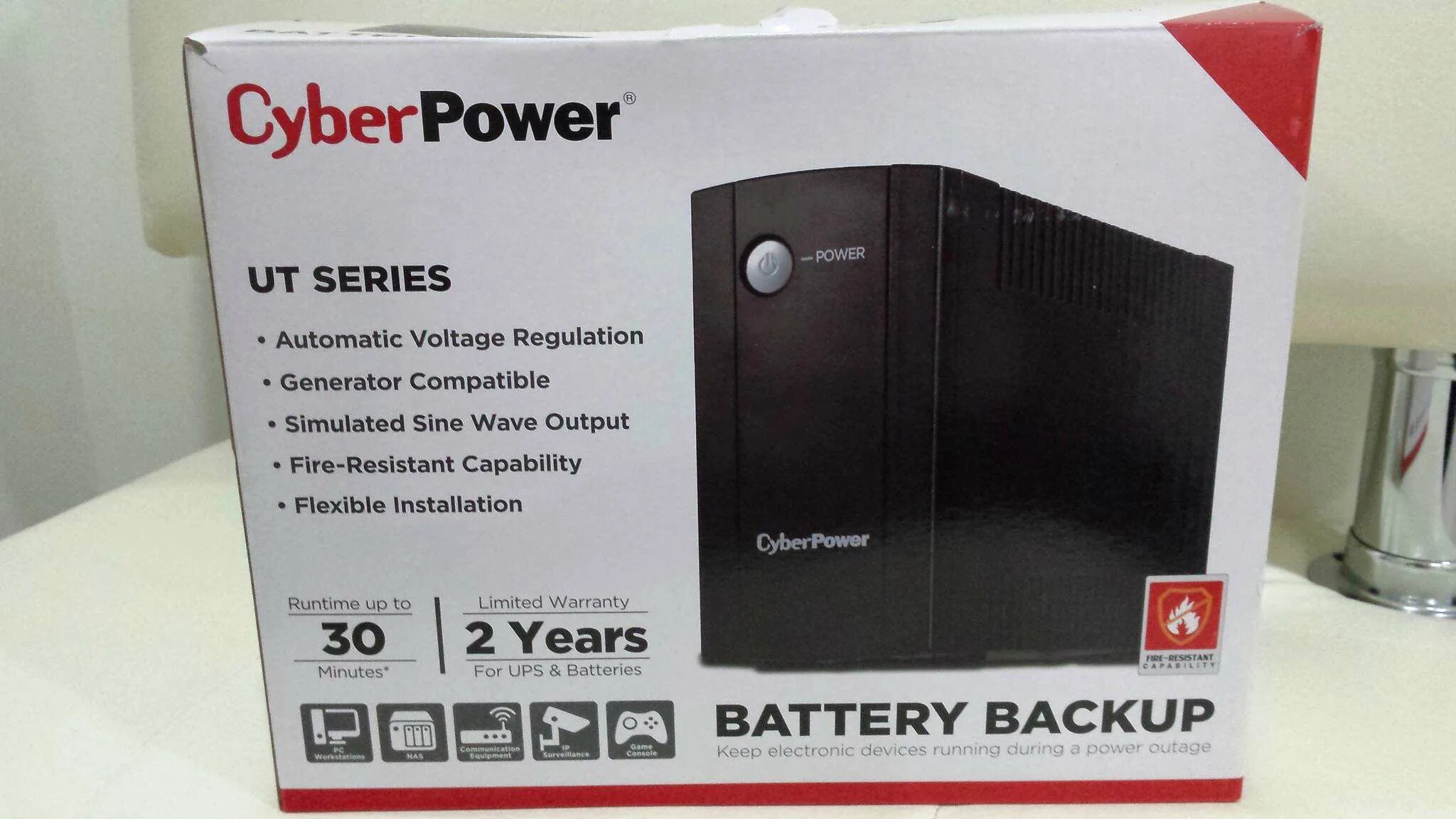 Cyberpower utc850e. CYBERPOWER ut850e. CYBERPOWER 850va. ИБП CYBERPOWER ut850e. ИБП CYBERPOWER utc850e 850va/425w (2 Euro).