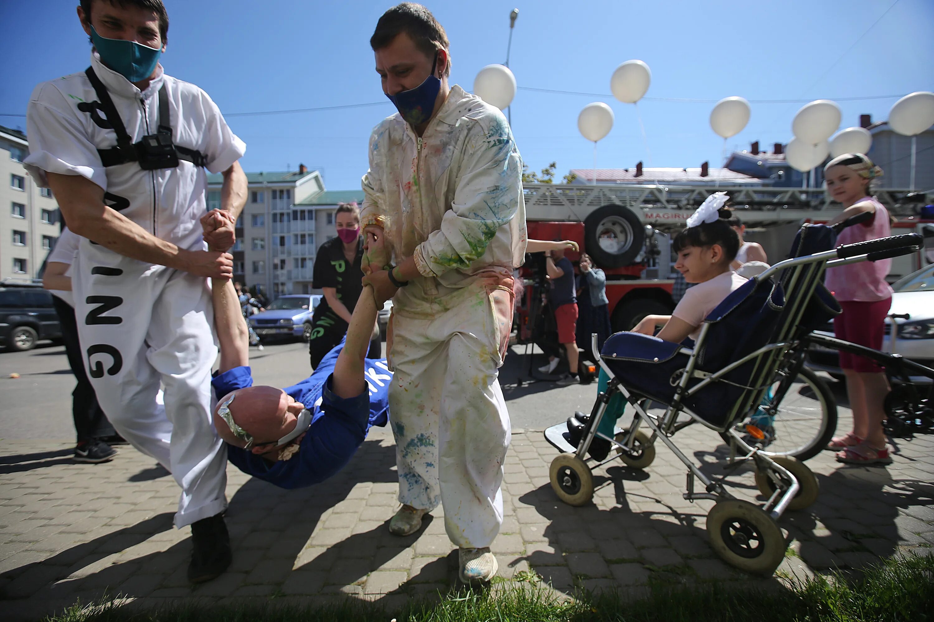 Когда выйдет колет. Приехали Упсала цирк. А Коля выйдет Упсала цирк. Коля грудино Упсала цирк.