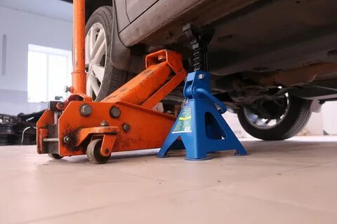 Подставка страховочная под автомобиль