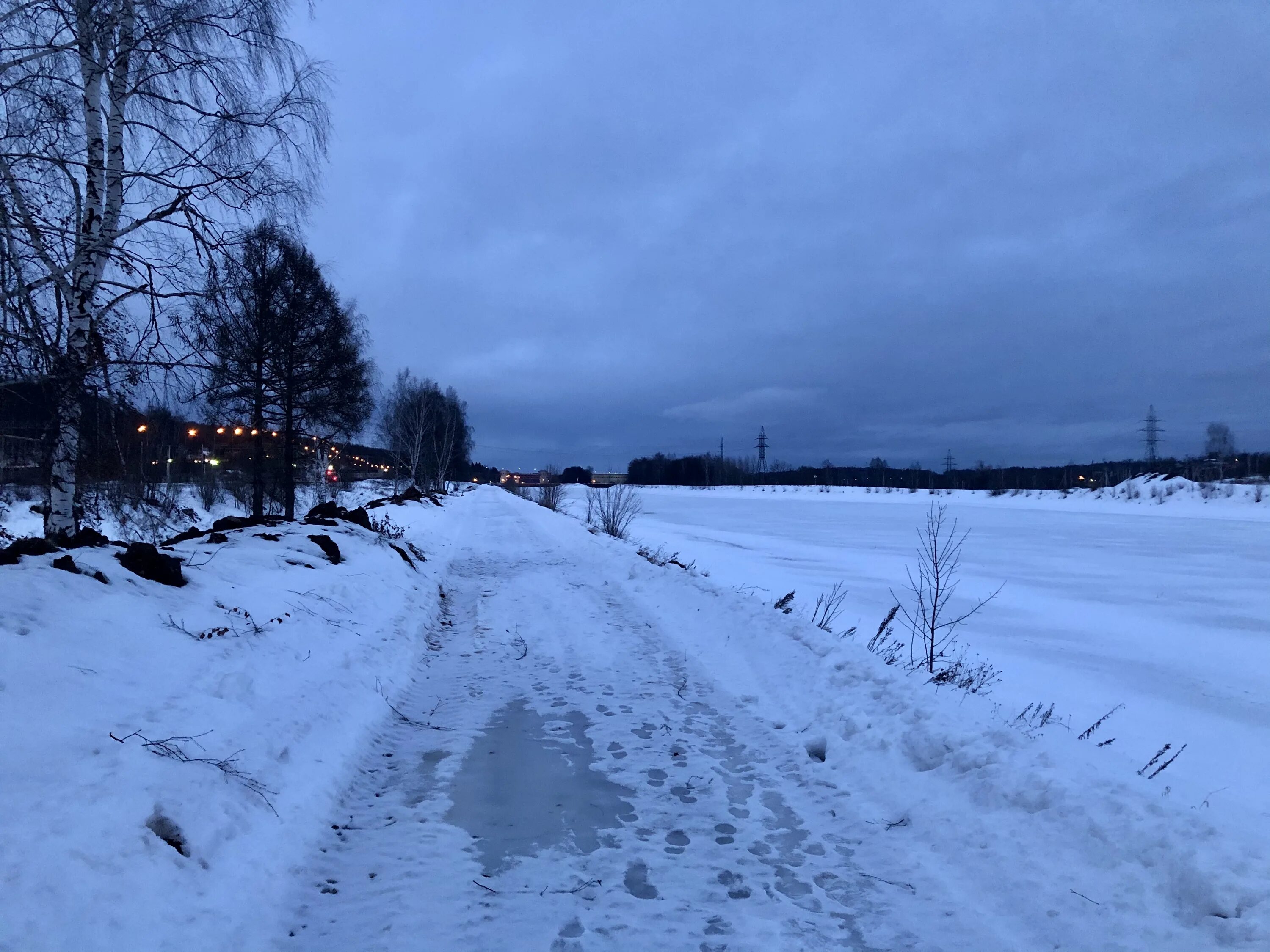 Икша снять. Икша поселок. Рабочий посёлок Икша. Река Икша. Бородино Дмитровский район зима.