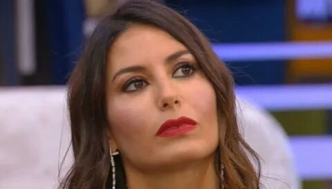 Elisabetta Gregoraci sbotta su Instagram: l'ex gieffina non ci sta.