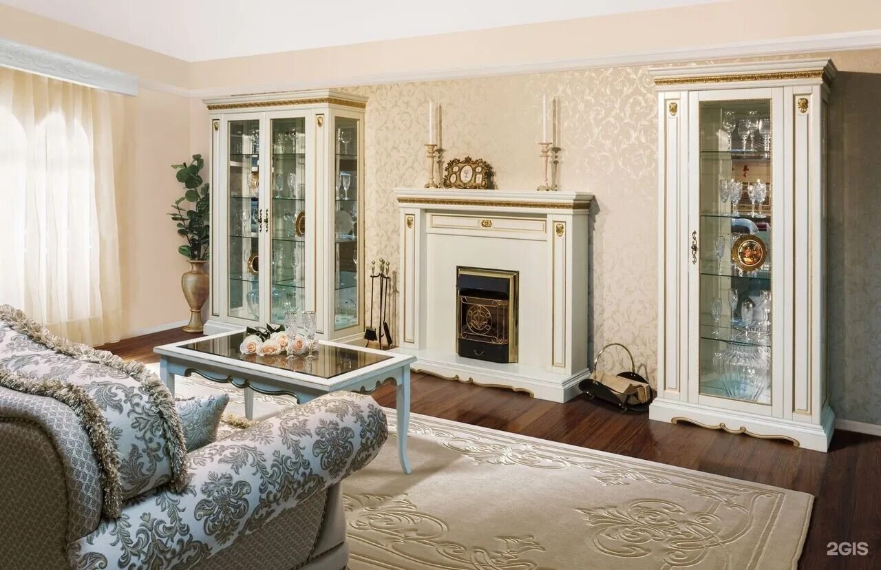 Белорусская мебель в приднестровье. Белорусская мебель мегаполис. Вена отель бристоль. Белорусская мебель пинскдрев. Салон белорусской мебели.