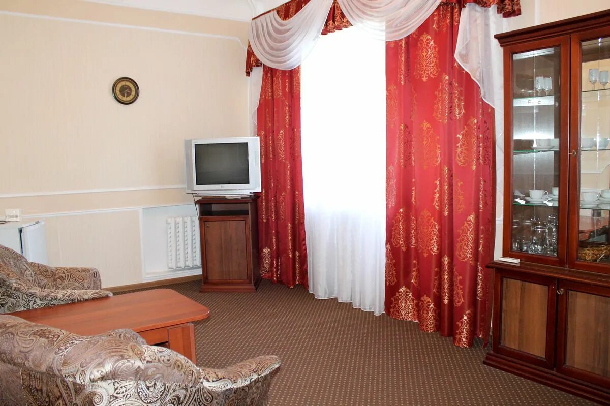 Санаторий родник 4 корпус пятигорск. Санаторий корпус номер 4. Алуштинский 4 корпус санаторий корпус. Санаторий луч корпус 2. Красноусольск санаторий корпус 9.