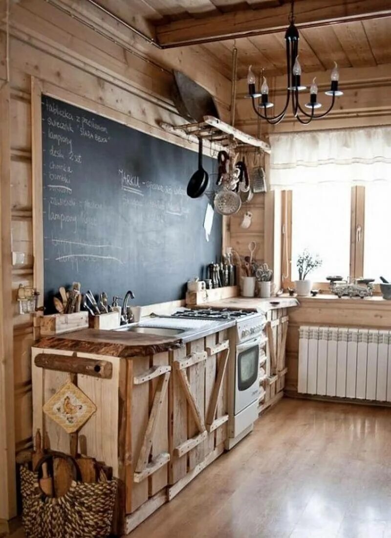 Сделать кухню дома своими руками. Кухня в стиле дерева. Декор кухни в деревенском стиле. Деревянные кухни для дачи. Кухня в стиле рустик.