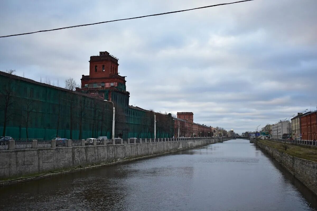 Обводной канал москва. Красный треугольник Санкт-Петербург. Серый пояс Юг Обводного канала. Красный треугольник СПБ. Красный треугольник Обводный канал.