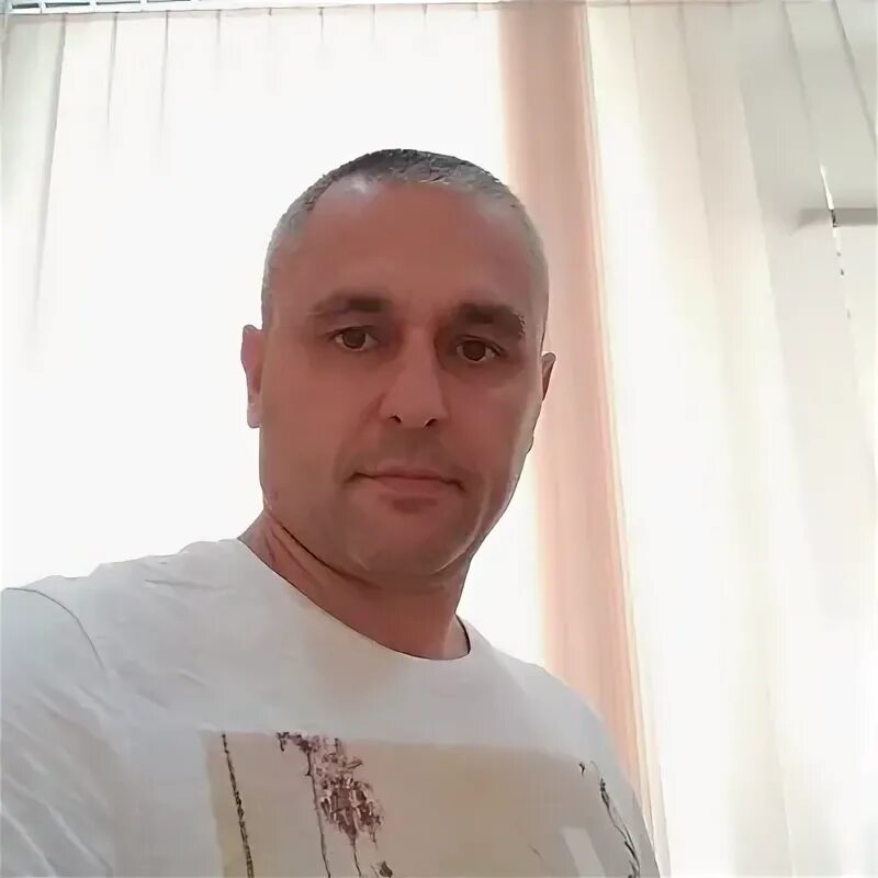 Грустный парень с сигаретой. Иванка осина-фридман. Парень с сигаретой одиночество. Иванка присяжнюк. Придибайло арти.