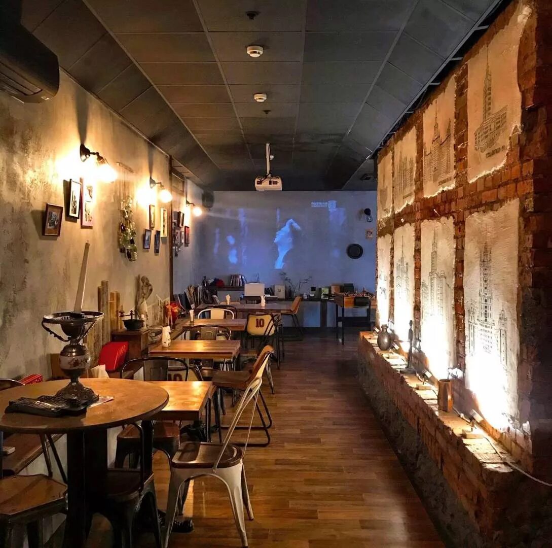 Рестобар колбаса. Братья крафт. Крафтовый бар дизайн. Крафт бар. Крафт бар.