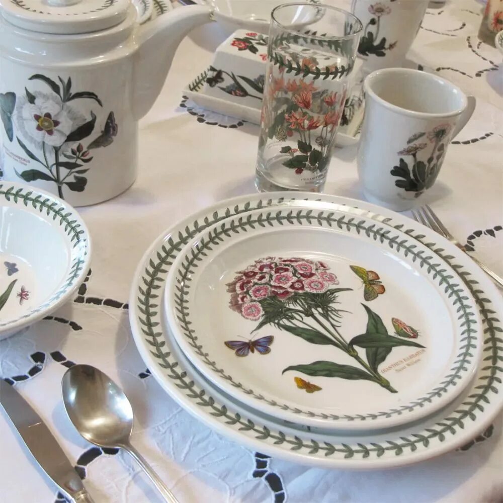 Салатник абрикос mw637-pb8863. Botanical garden portmeirion посуда. Maxwell williams посуда. Portmeirion посуда botanic garden. Посуда фруктовый сад maxwell williams.