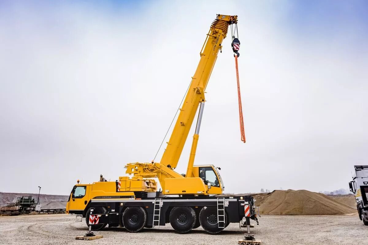 Кран liugong. Автокран liebherr ltm 1090. liebherr 1090-4.2. liebherr ltm 1090-4.2. liebherr ltm-10902.