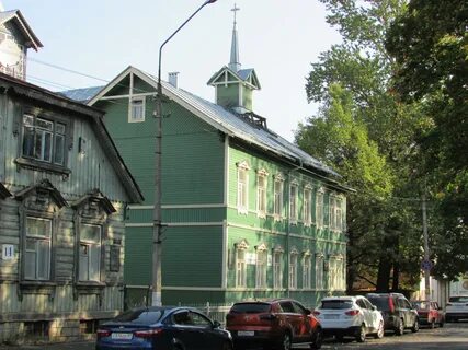 Ломоносов еленинская